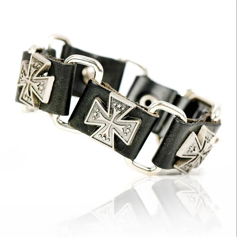 Bracelet Pirate Chaine et Cuir